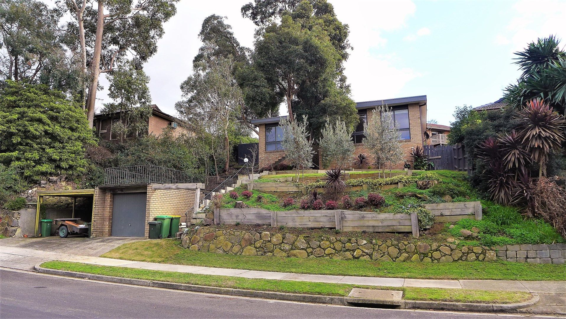 44 Avandina Crescent, Greensborough VIC 3088, Image 0