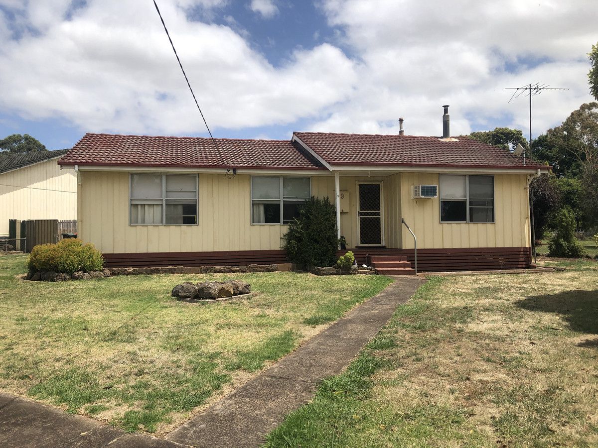 9 French Street, Penshurst VIC 3289 House For Rent Domain