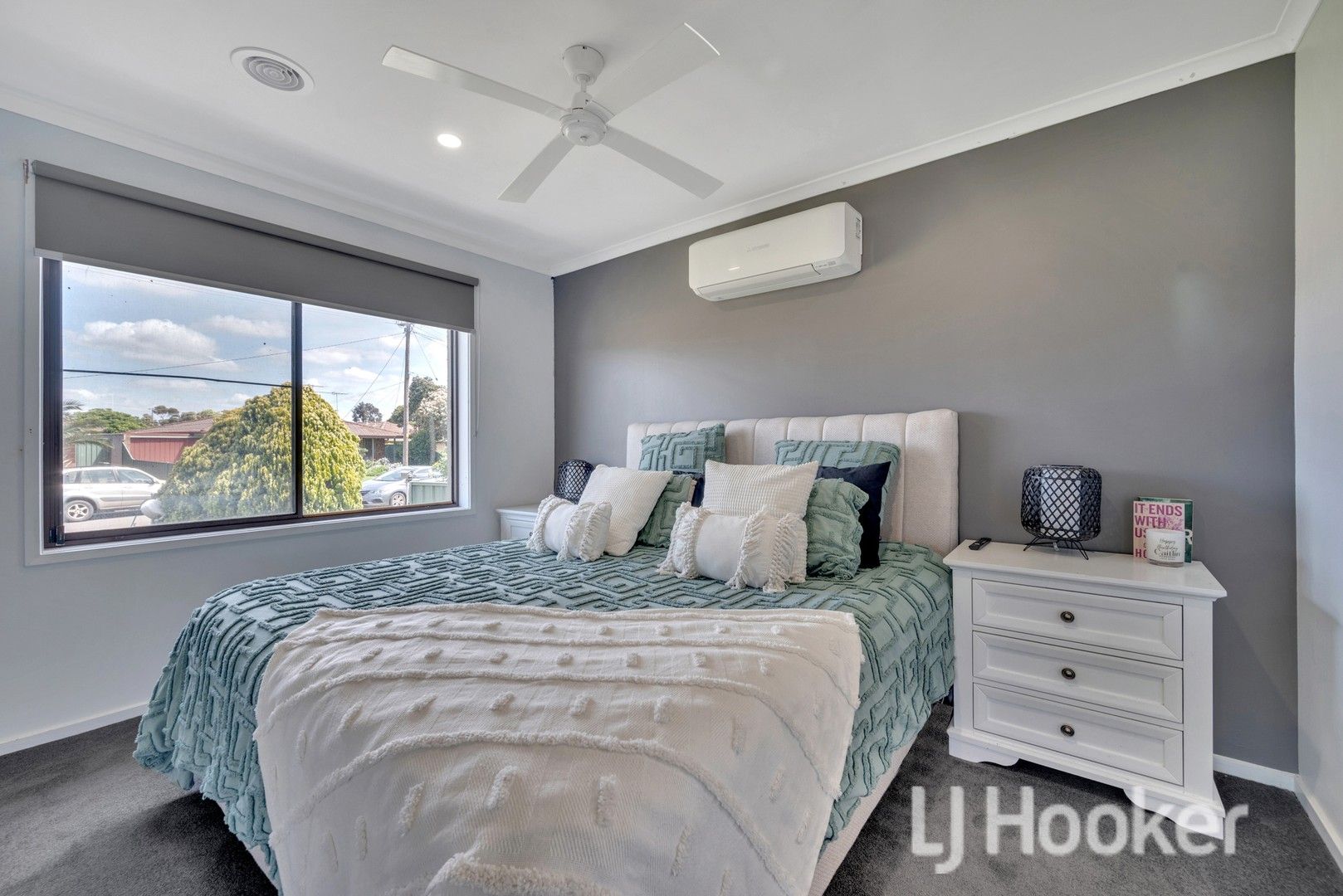 15 Witney Court, Darley VIC 3340 Domain