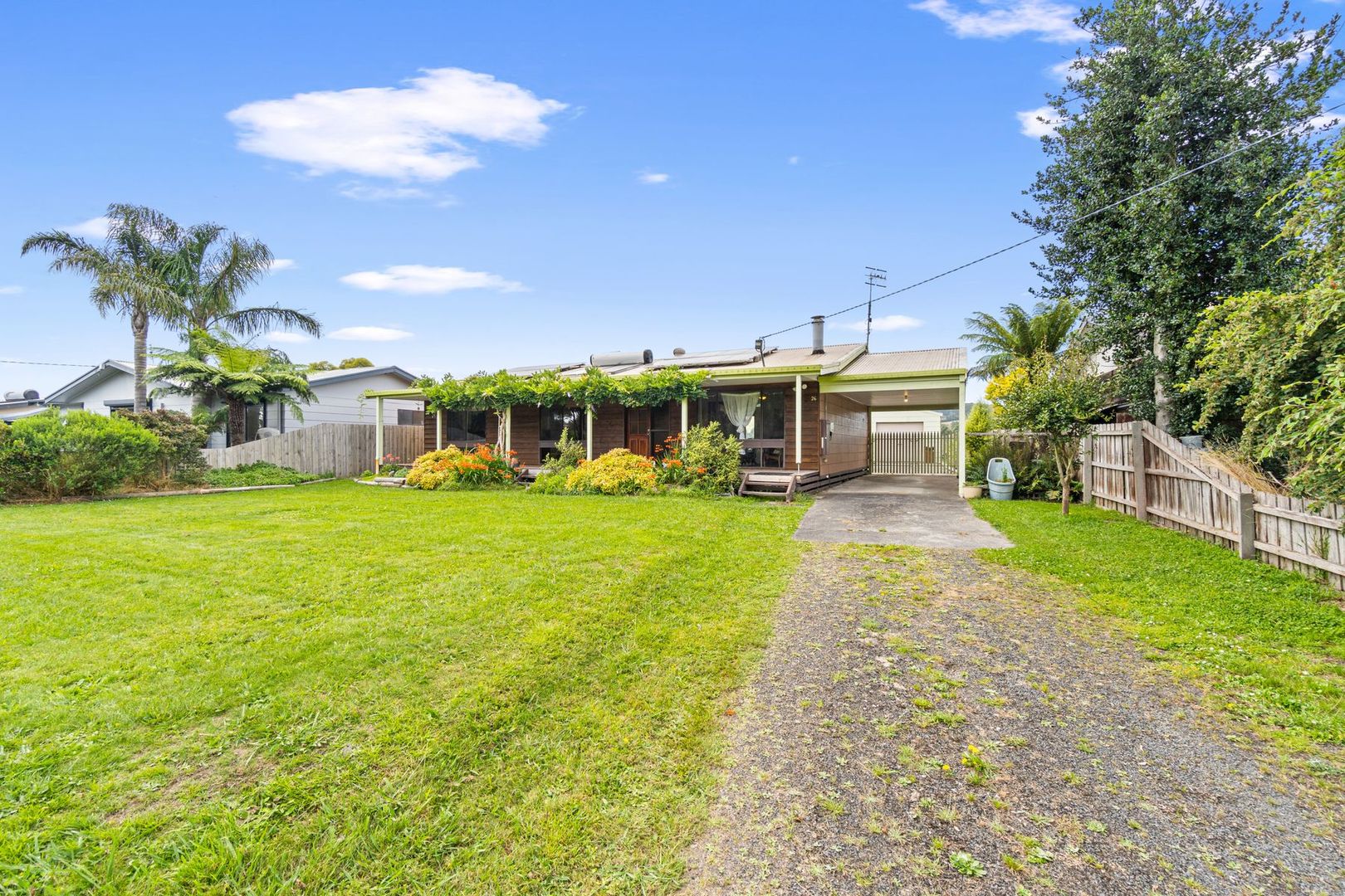 26 Austin Street, Boolarra VIC 3870, Image 2