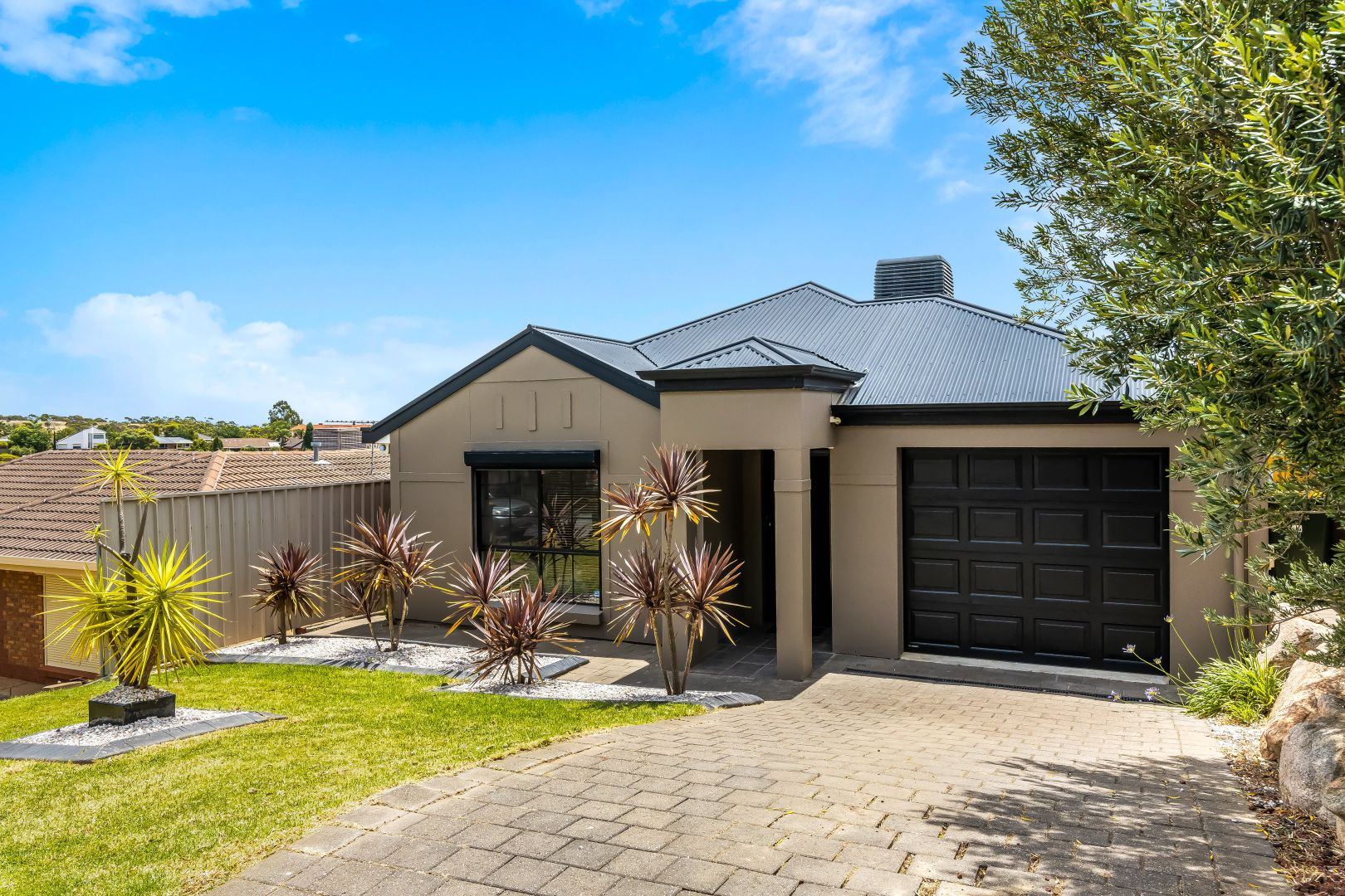 1/4 Gilmore Ct, Golden Grove SA 5125, Image 1