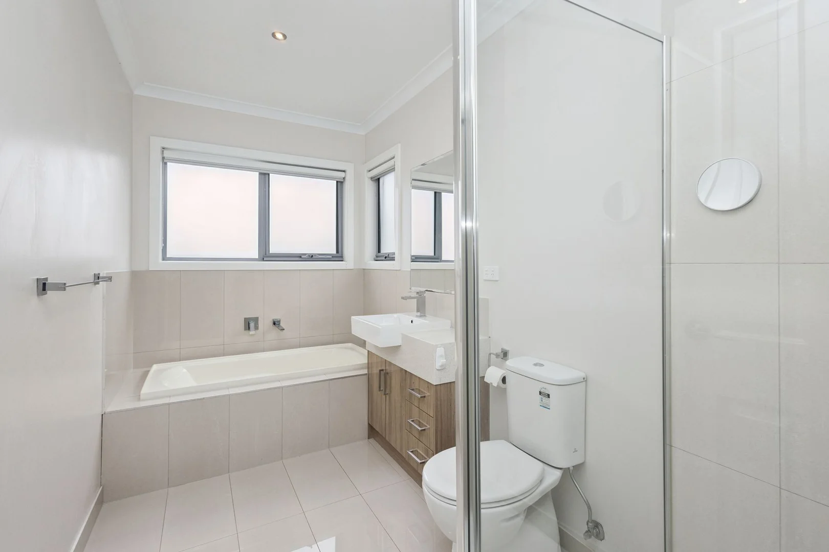 Additional image 7 of 2/26A Smith Street, North Bendigo VIC 3550