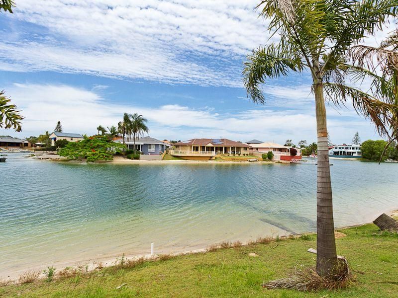 25 Shearwater Parade, Tweed Heads Property History & Address Research