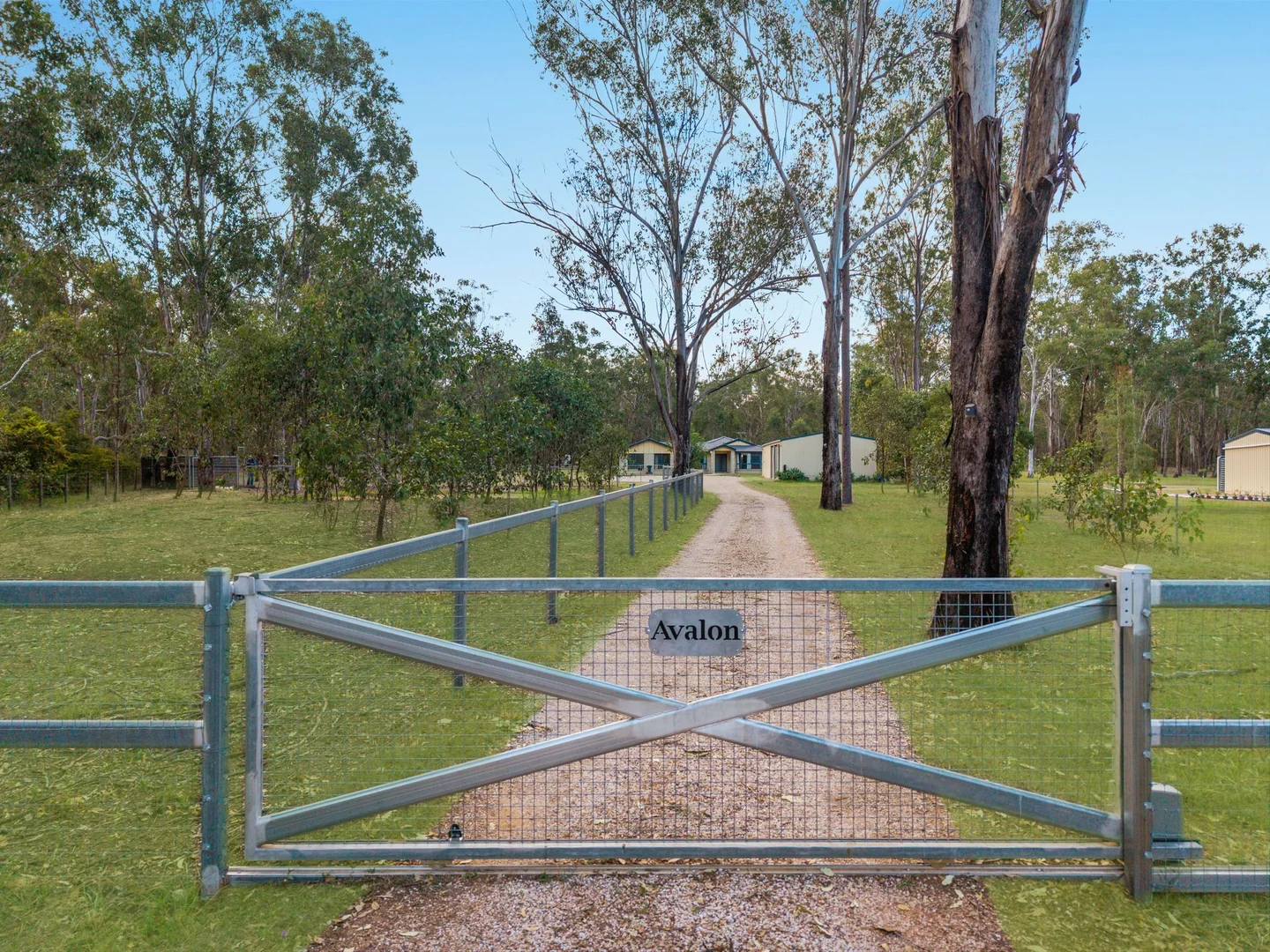 Additional image 2 of 8 Lewis Court, Lockyer Waters QLD 4311