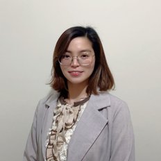 Mandy Loh, Sales representative