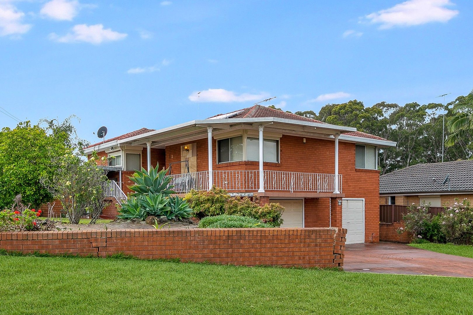 1 Arana Close, Georges Hall NSW 2198, Image 0