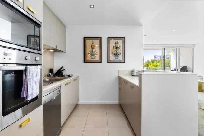 Additional image 10 of 106/2 Honeysuckle drive, Newcastle NSW 2300