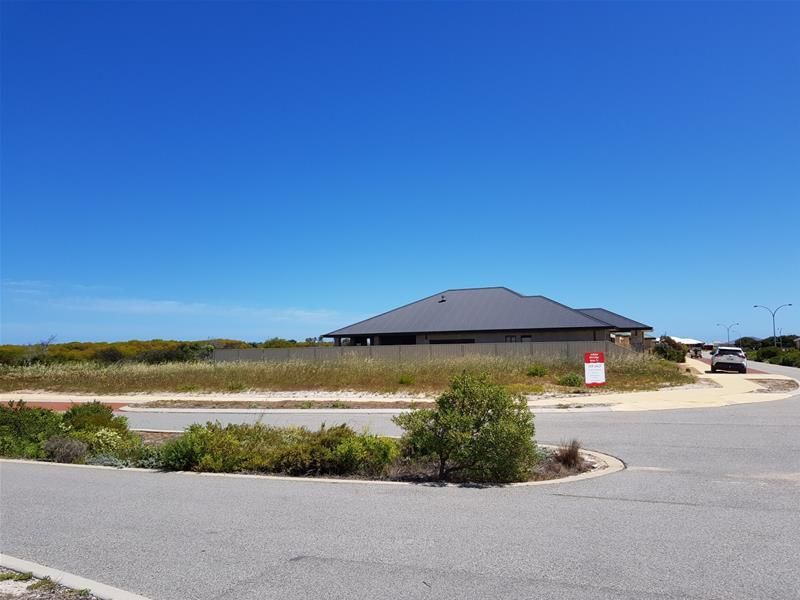 1220 (14) Figtree Way, Jurien Bay WA 6516, Image 2