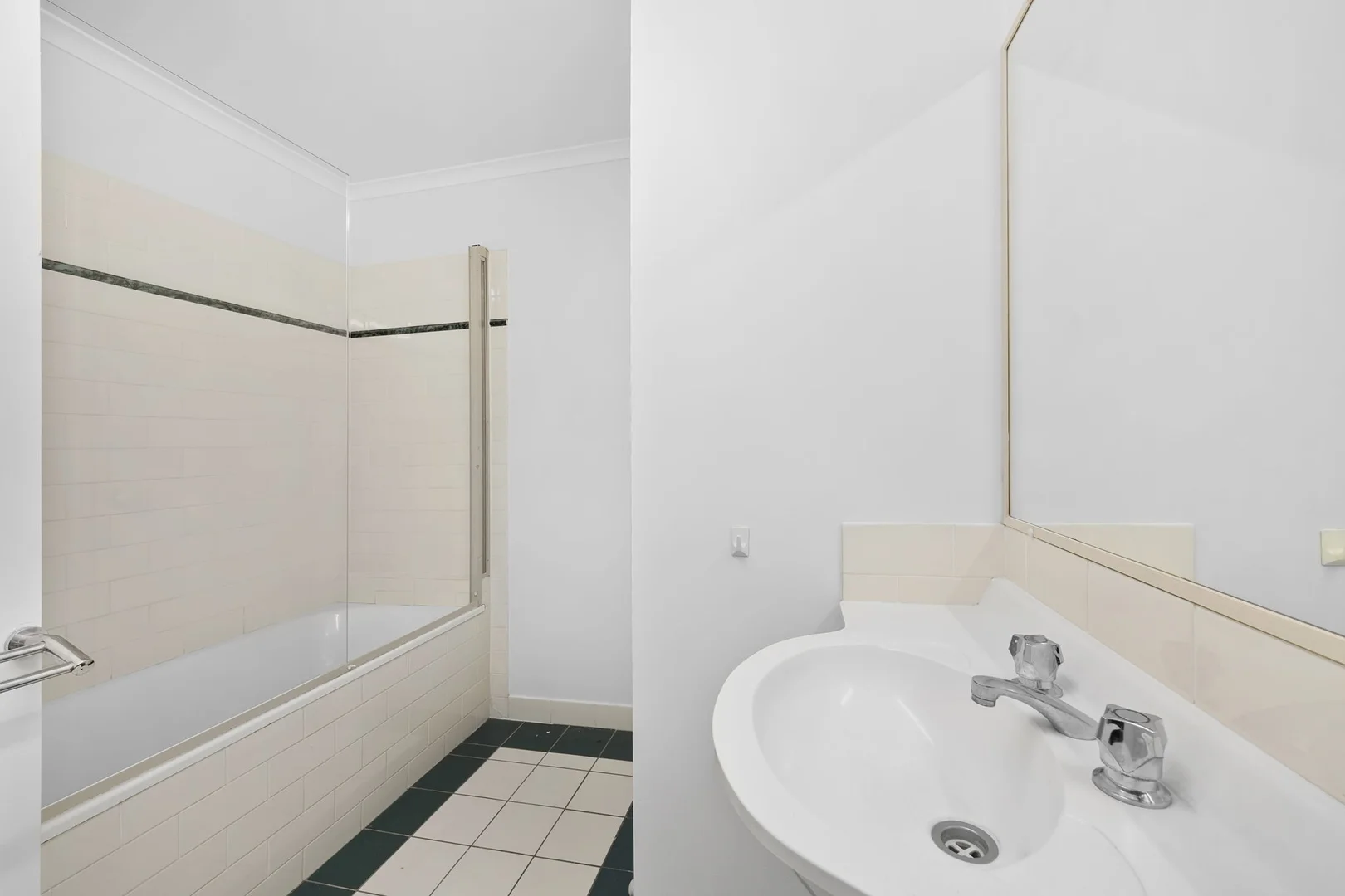 Additional image 7 of 2 Vivian Street, Tennyson QLD 4105