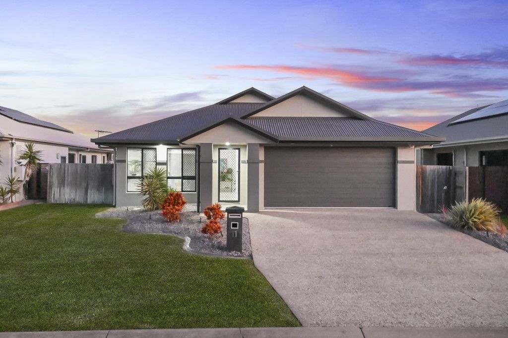 4 bedrooms House in 11 Waterstone Terrace IDALIA QLD, 4811
