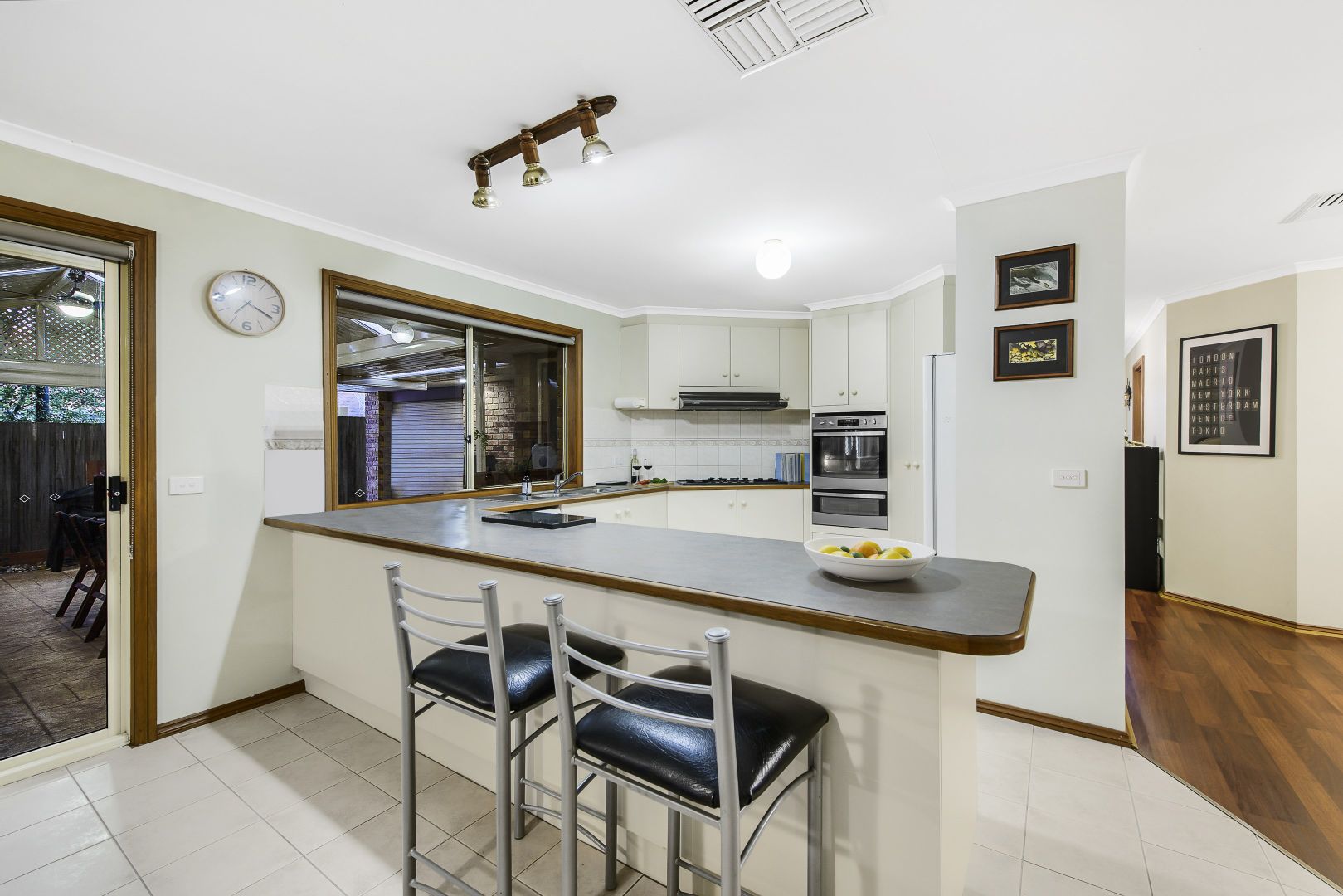 9 Sundew Close, Hillside VIC 3037, Image 2