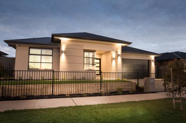 6 Eleanor Drive, Lucas VIC 3350