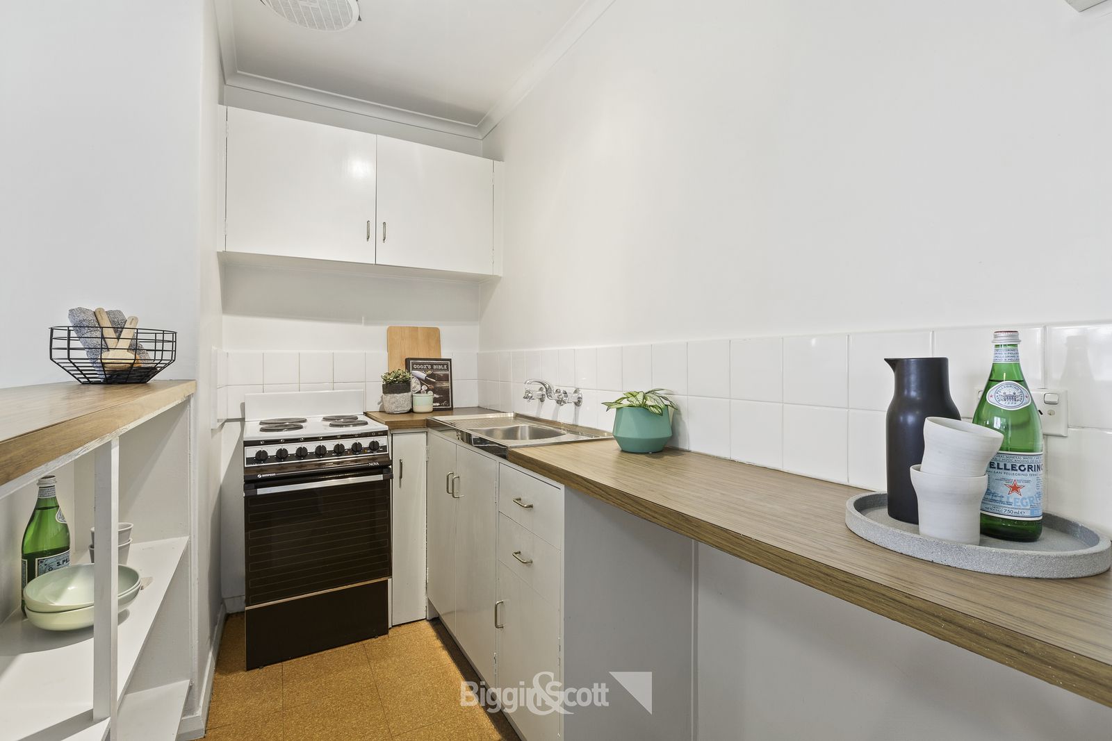 9/15 Sherwood Street, Richmond VIC 3121, Image 2