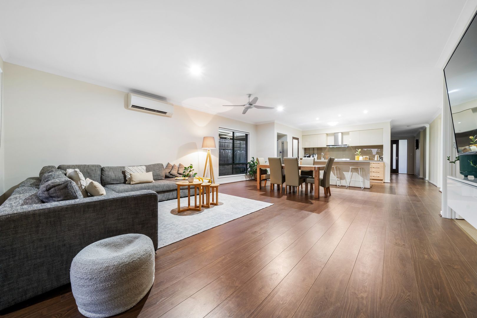 41 Slate Court, Logan Reserve QLD 4133, Image 2