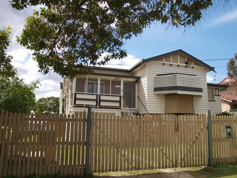 3 bedrooms House in 49 HAROLD STREET STAFFORD QLD, 4053
