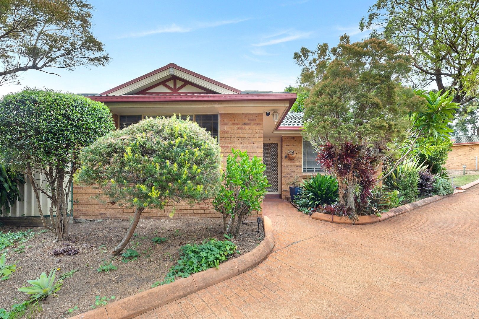 2/49 Cahors Road, Padstow NSW 2211, Image 0