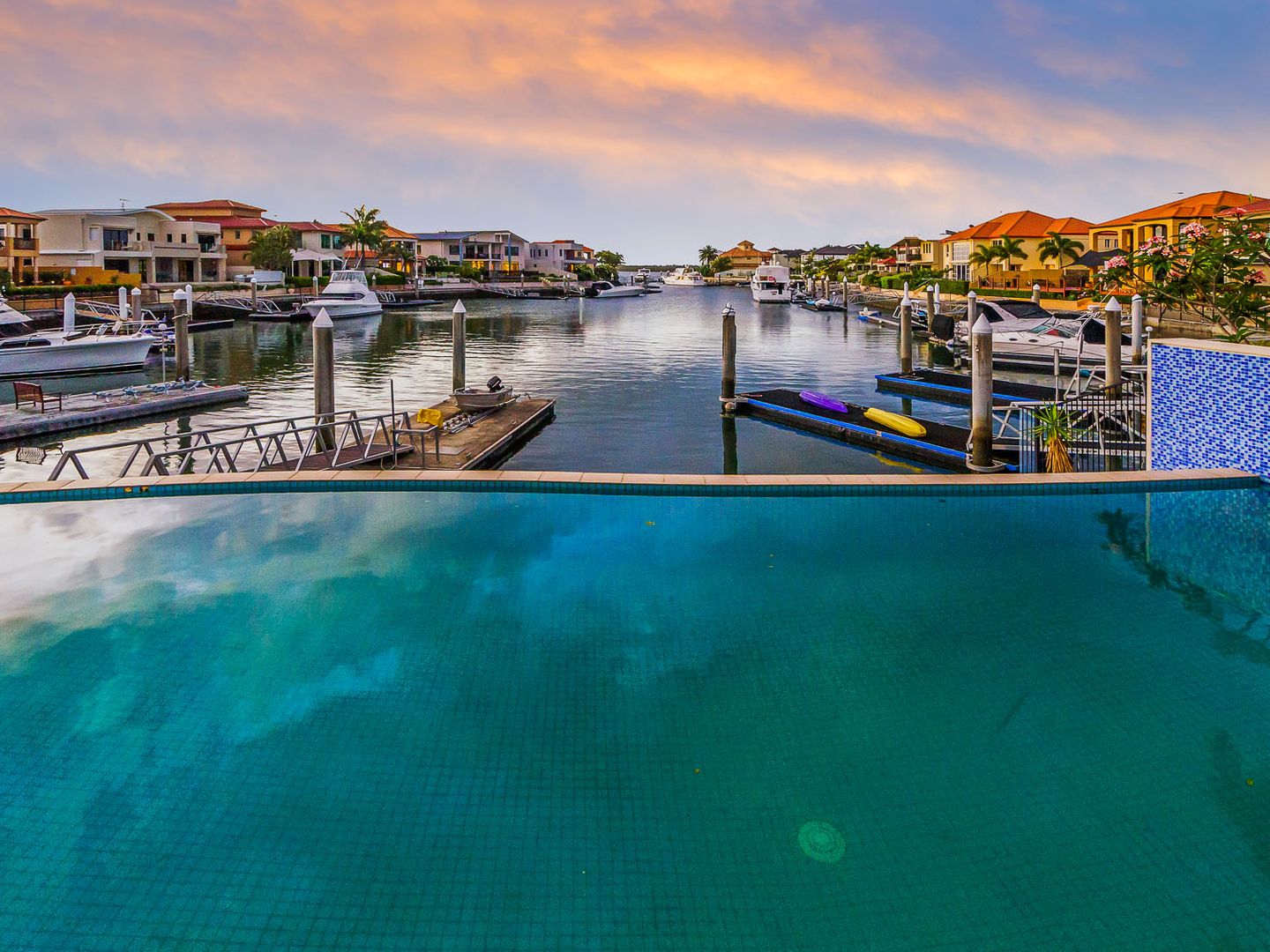 22 The Sovereign Mile, Sovereign Islands QLD 4216, Image 1