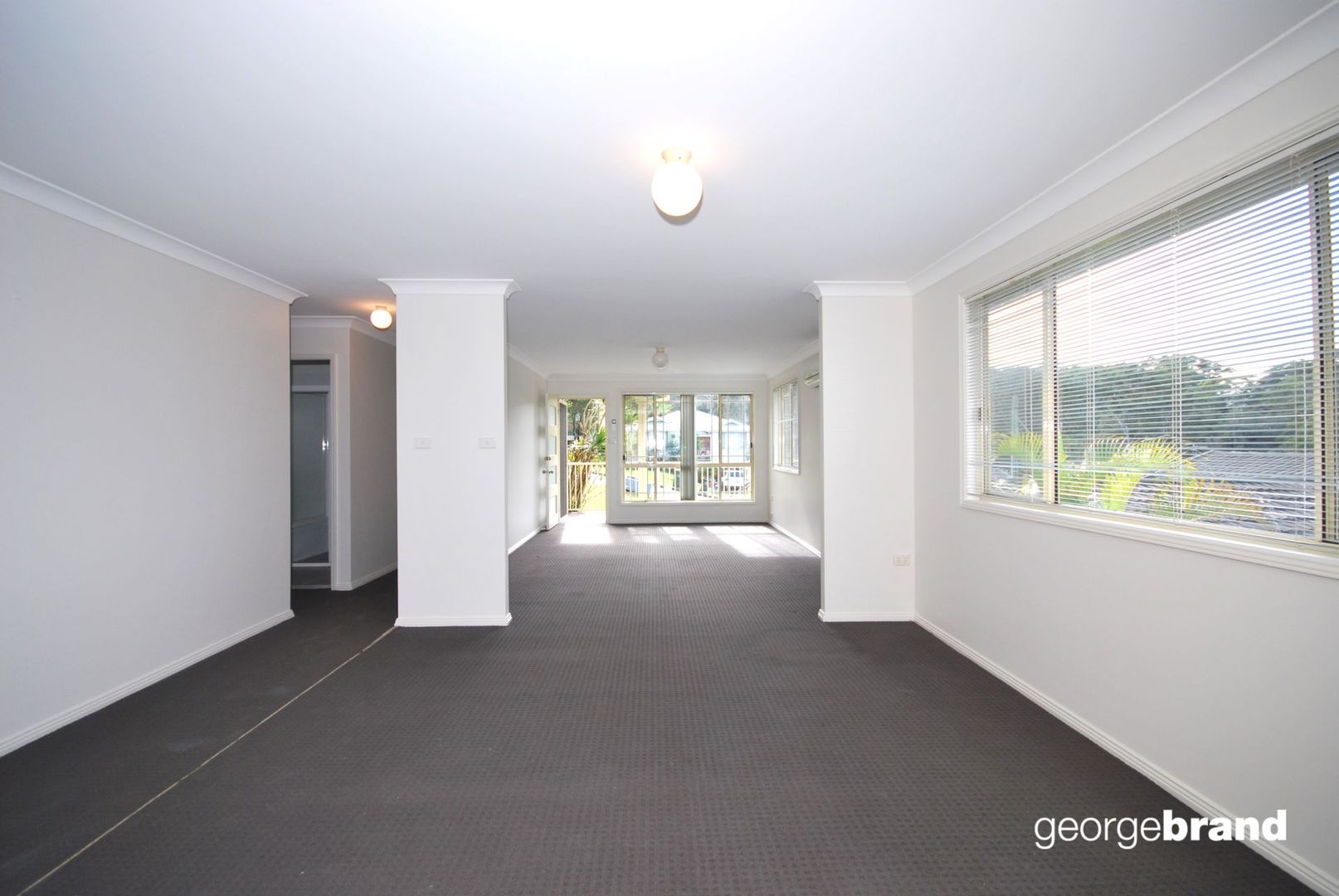 14 Digby Road, Springfield NSW 2250, Image 2