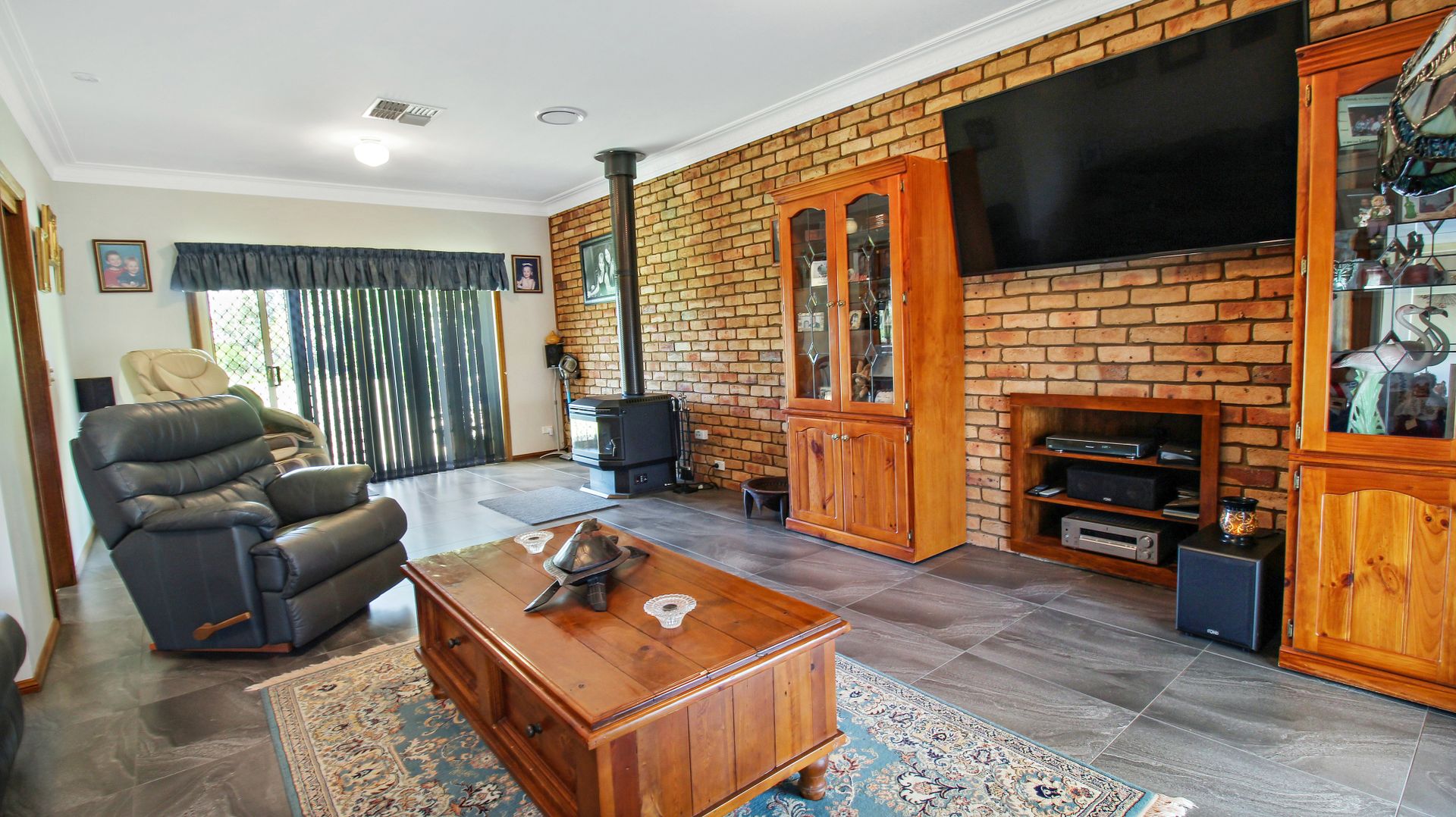 2 Aurora Street, Eugowra NSW 2806, Image 2