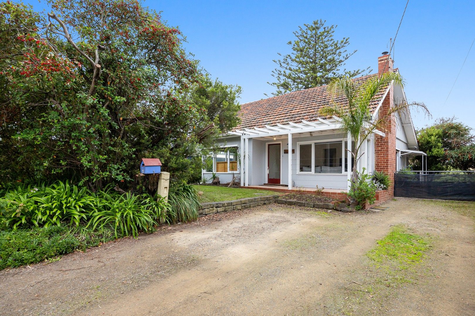 3 bedrooms House in 40 Johnson Avenue RYE VIC, 3941