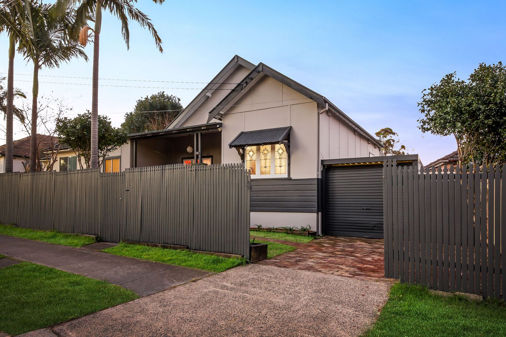 4 bedrooms House in 40 Heath Road BLAKEHURST NSW, 2221