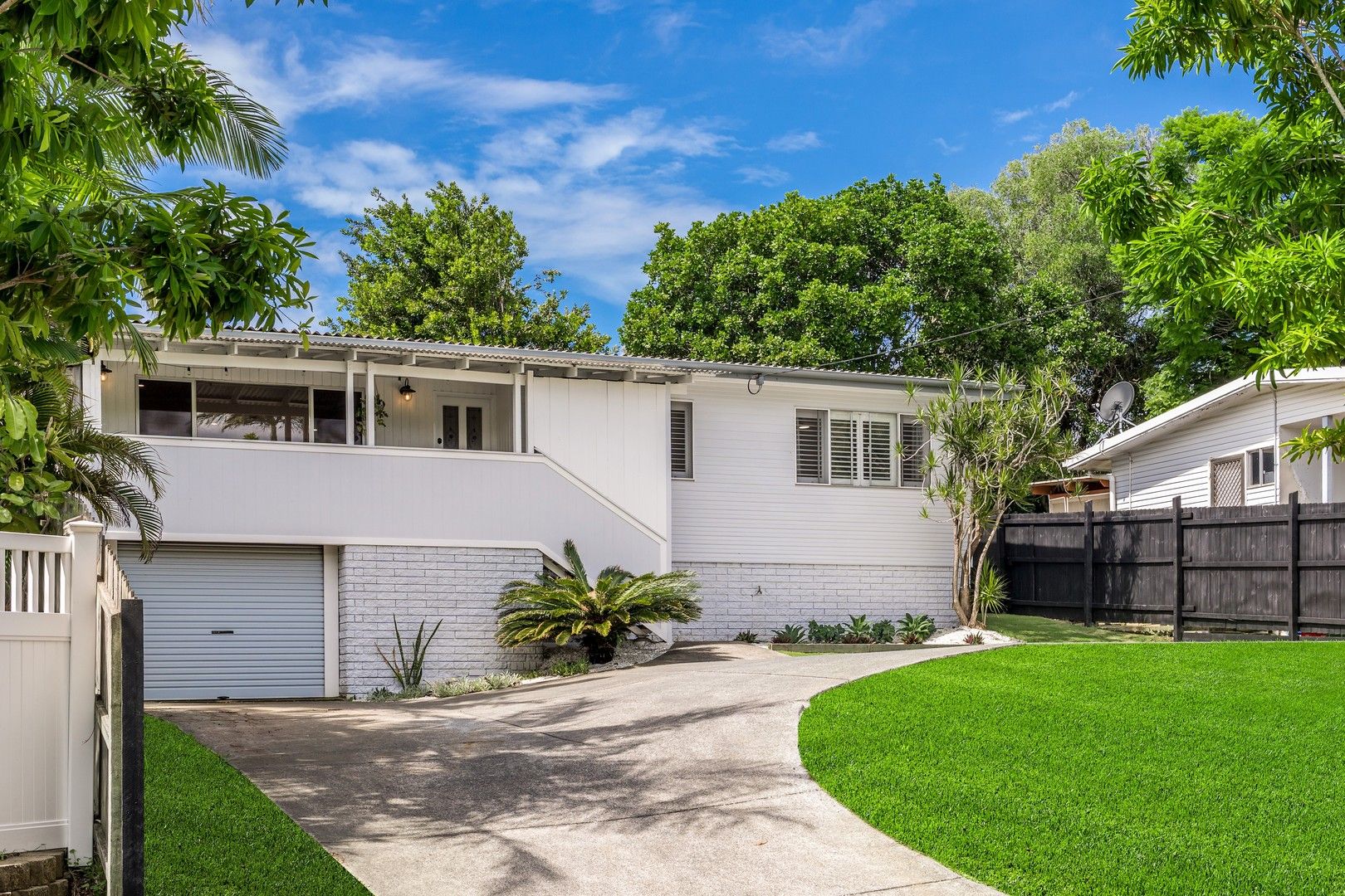 3 bedrooms House in 5 Maltman Avenue SOUTHPORT QLD, 4215