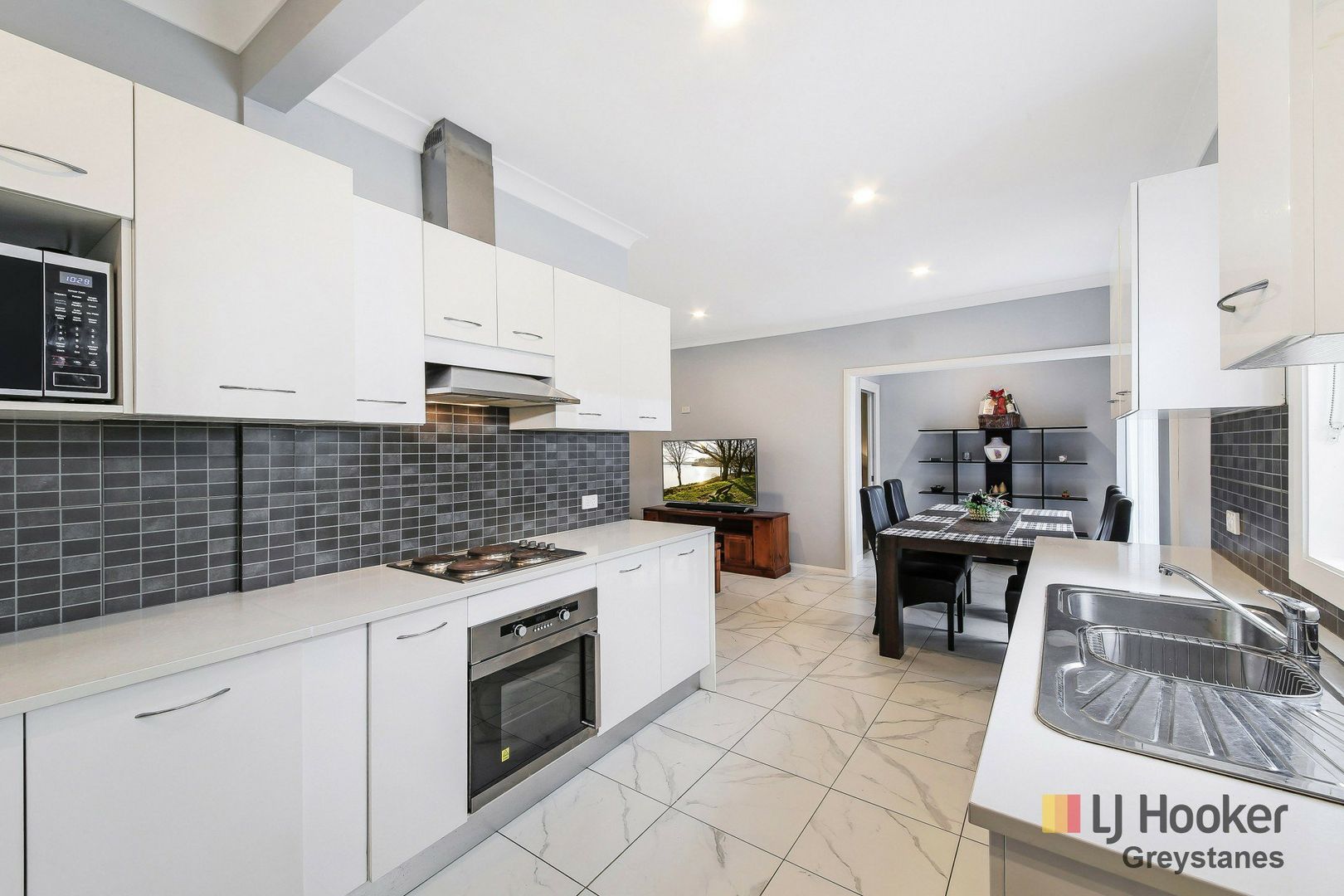 2 Bokhara Crescent, Greystanes NSW 2145, Image 1