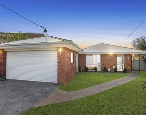 3 Dunwinnie Court, Hamlyn Heights VIC 3215