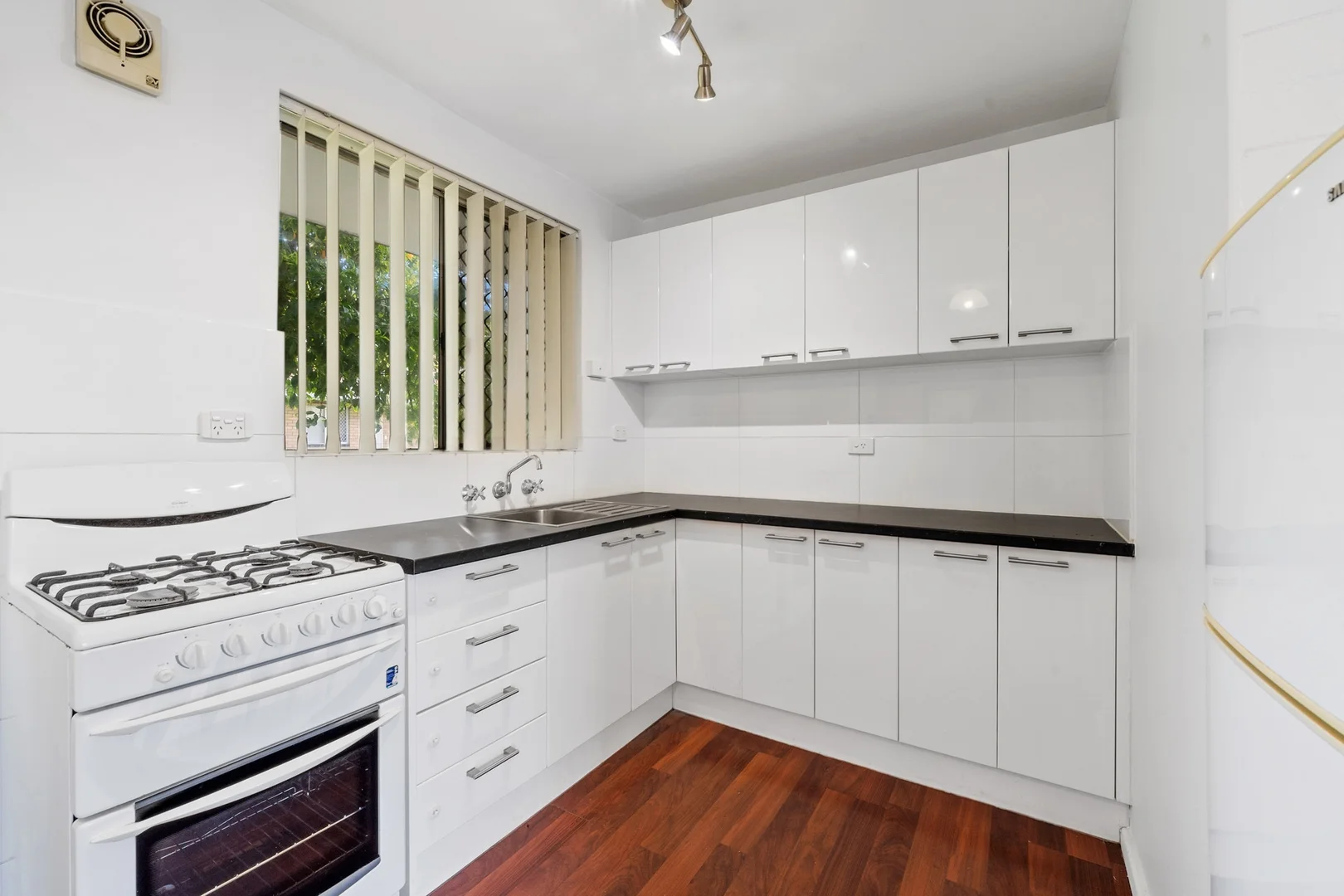 Additional image 13 of 2/263 Main Street, Osborne Park WA 6017