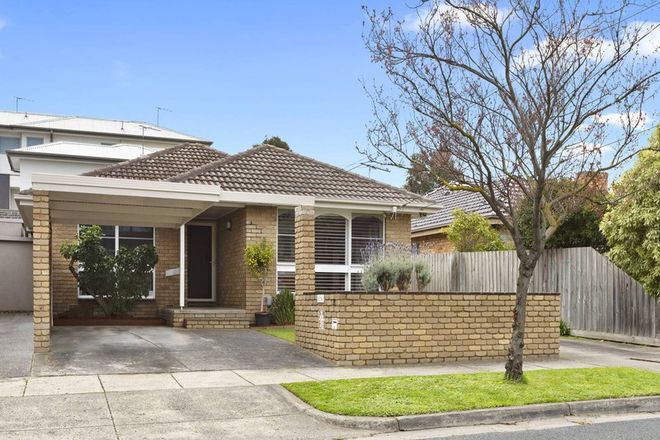 Picture of 2/174 East Boundary (faces Quinns Rd) Road, BENTLEIGH EAST VIC 3165
