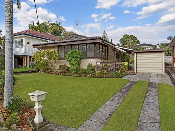 13 Asca Drive, Green Point NSW 2251