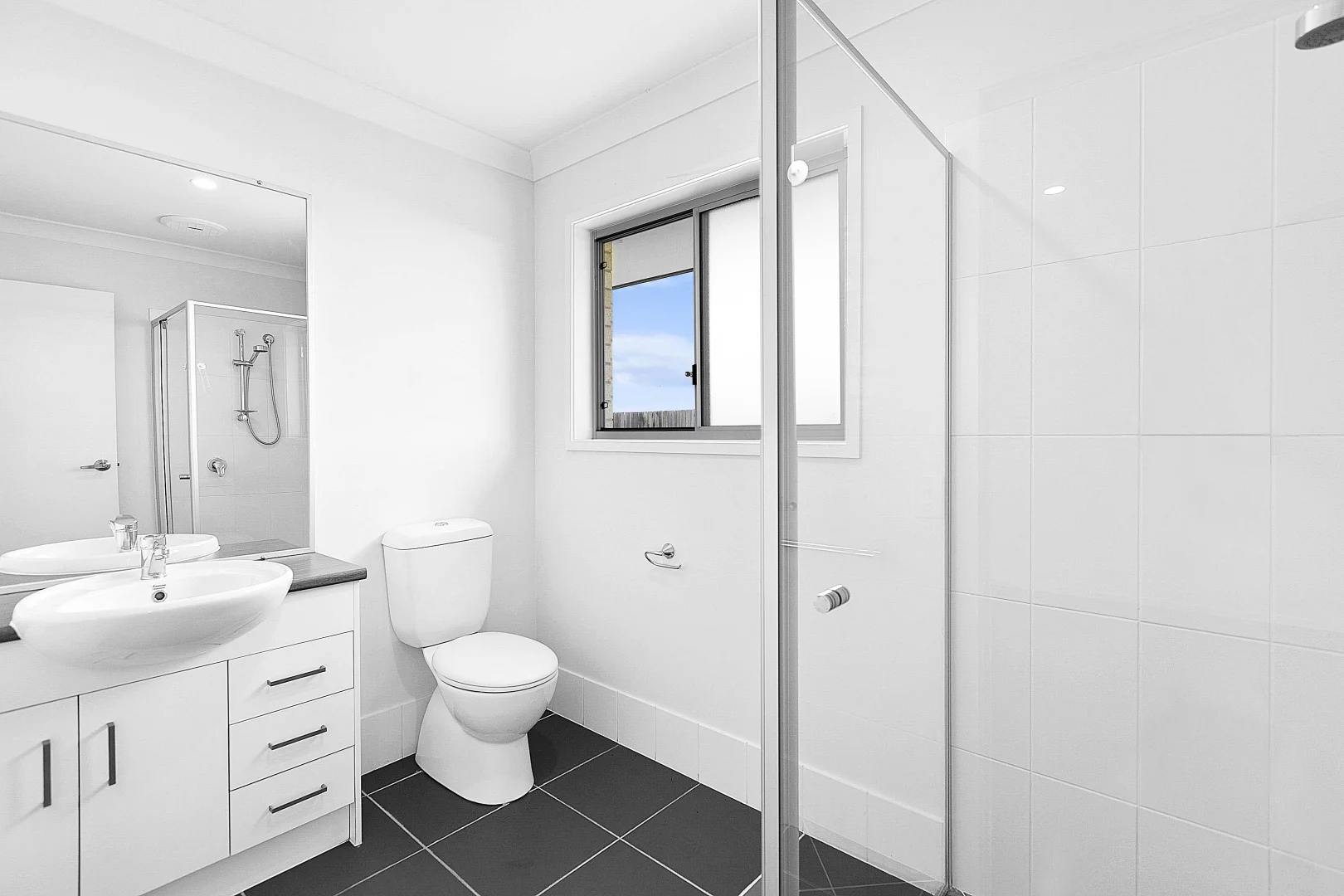 Additional image 9 of 29 O'Connell Parade, Urraween QLD 4655