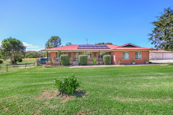 Picture of 125 Wyndham Close, TAMWORTH NSW 2340