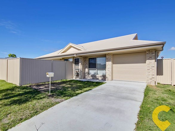 2/1 Lady Bowen Parade, Rothwell QLD 4022