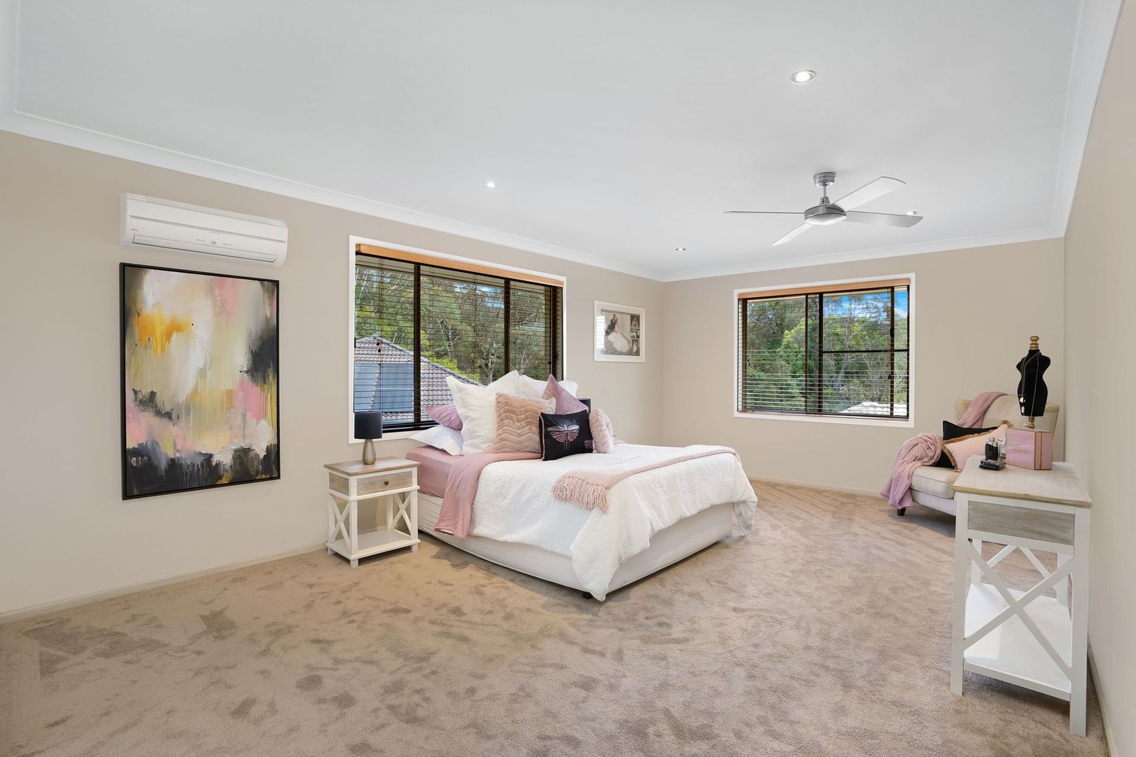 14 Bellbower Close, Green Point NSW 2251, Image 2