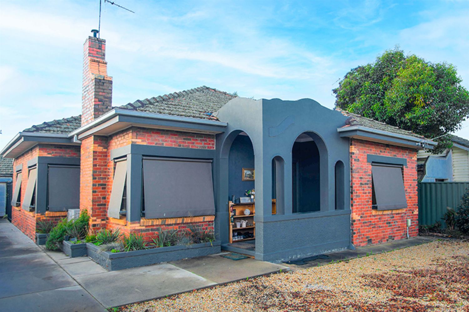 3 bedrooms House in 107 Sobraon Street SHEPPARTON VIC, 3630