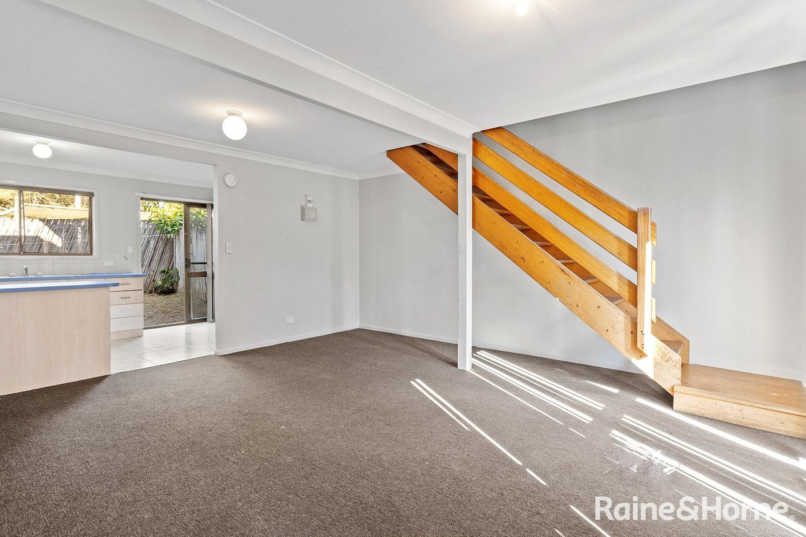 8/10 Damalis Street, Woodridge QLD 4114, Image 1