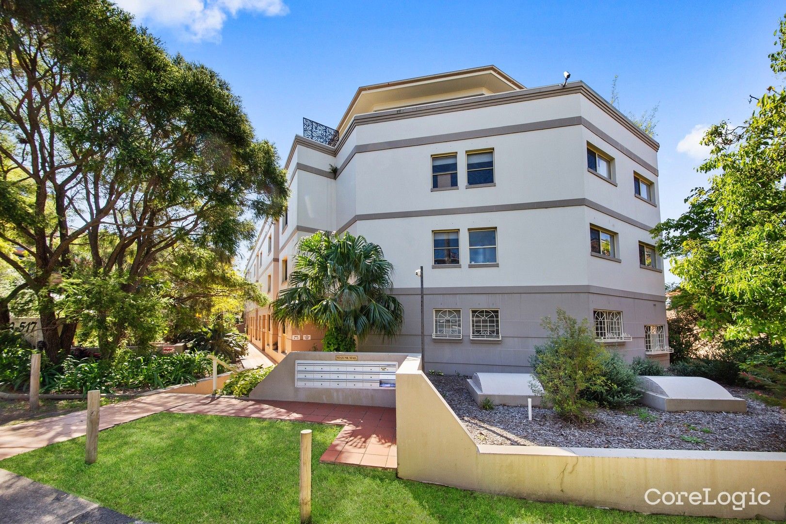 2 bedrooms Apartment / Unit / Flat in 26/513-517 Kingsway MIRANDA NSW, 2228