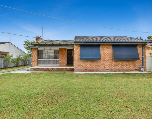 363 Prune Street, Lavington NSW 2641