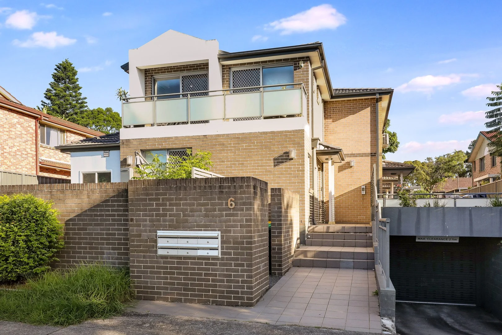 4/6 Graham Road, Narwee NSW 2209