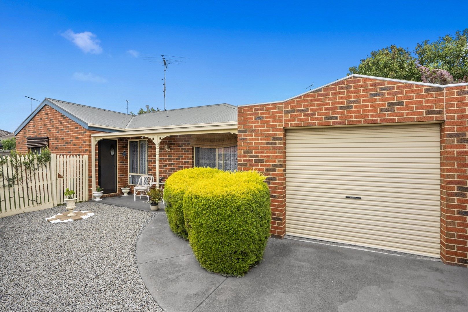 2/48 Huon Crescent, Leopold VIC 3224, Image 0