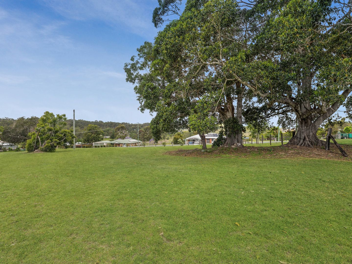 15 Carol Anne Court, Regency Downs QLD 4341, Image 2