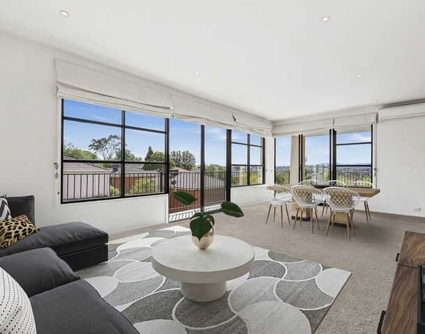 12/1 Conservatory Drive, Burwood VIC 3125