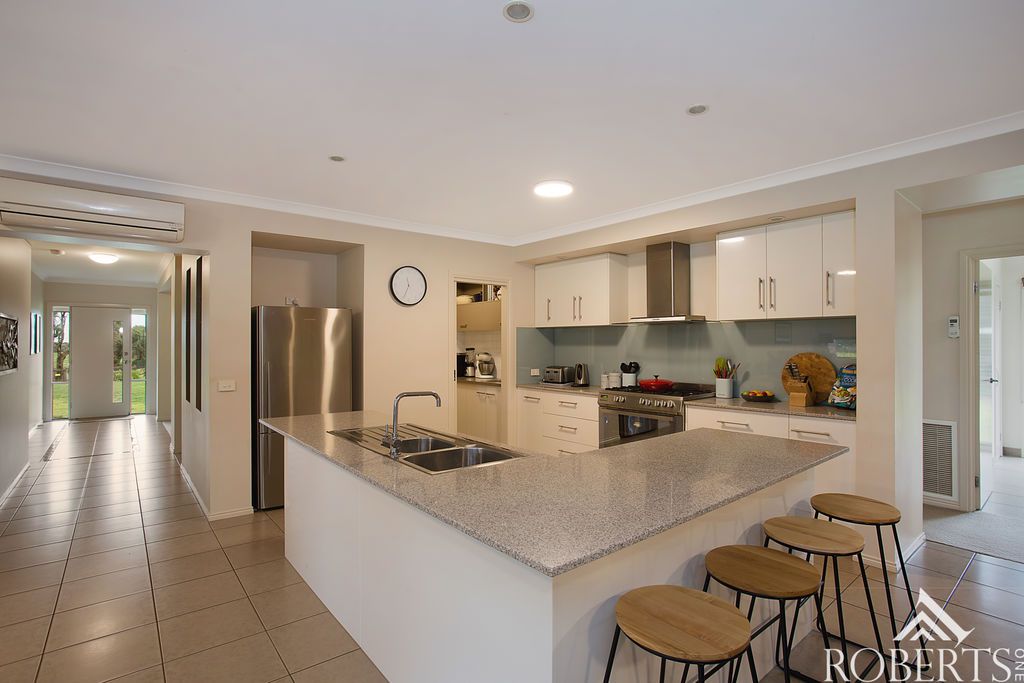 21 Lowery Road, Crossley VIC 3283, Image 1