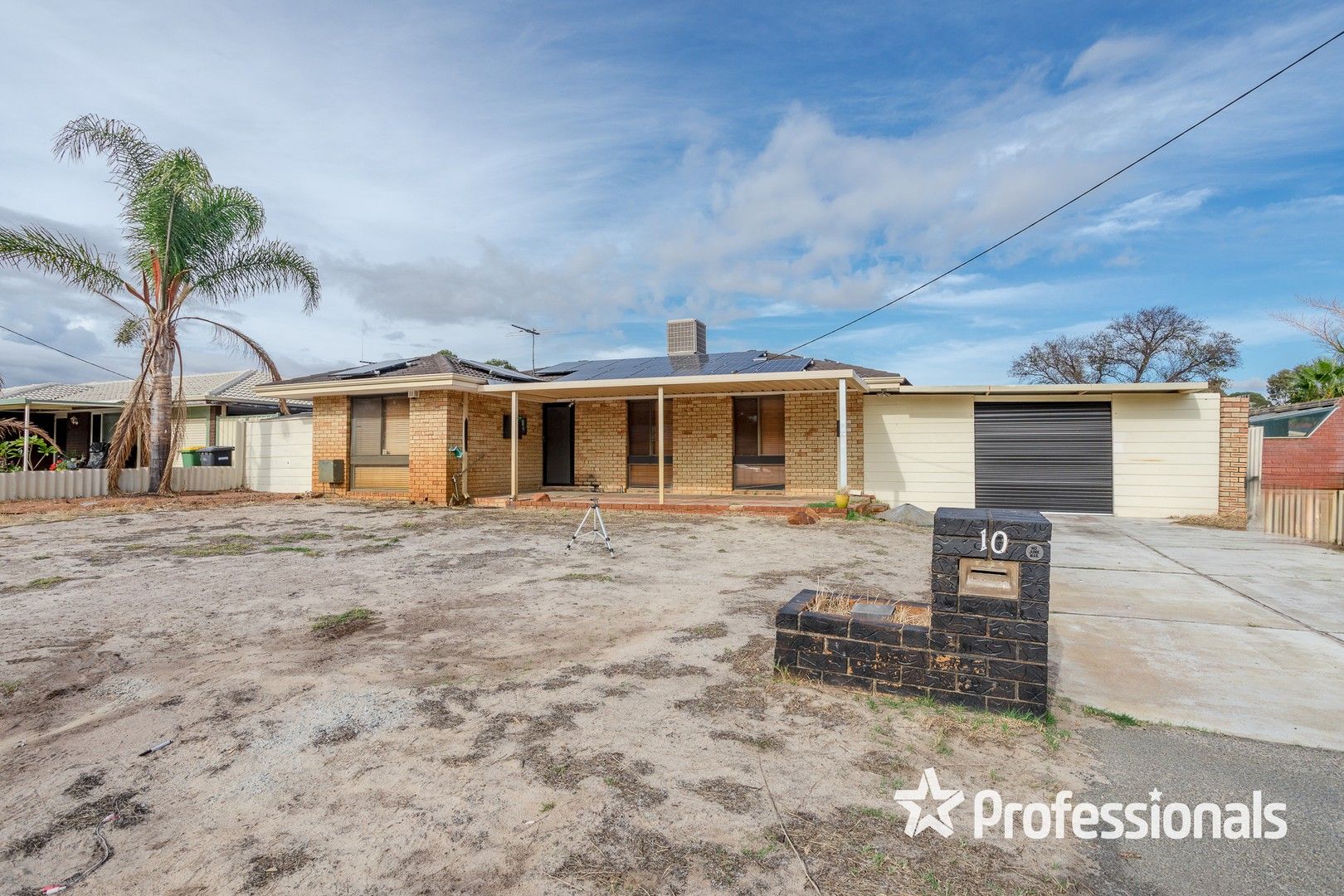 10 Beechcroft Place, Camillo WA 6111, Image 0