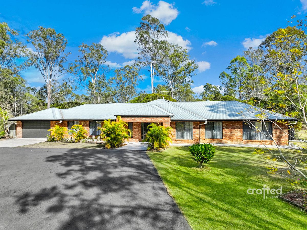 4 bedrooms Rural in 192 Redwood Circle GLENLOGAN QLD, 4280