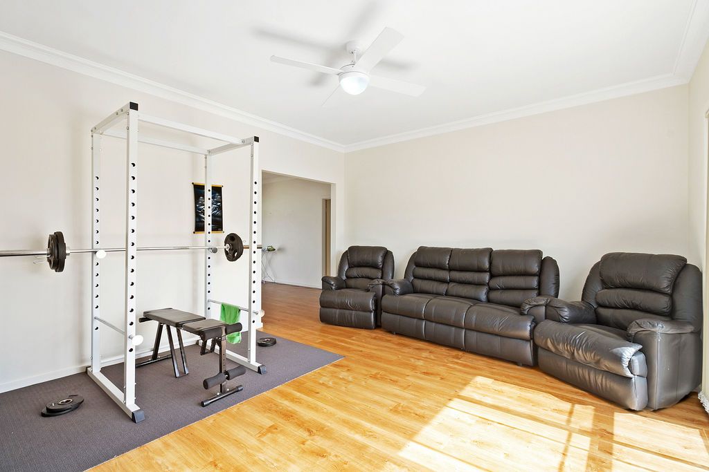 3 Chester Close, Traralgon VIC 3844, Image 2