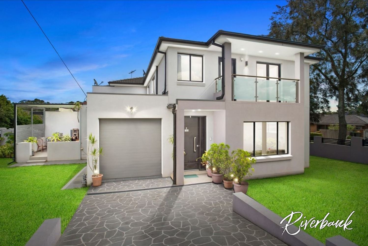 4 bedrooms House in 140 Cumberland Road GREYSTANES NSW, 2145