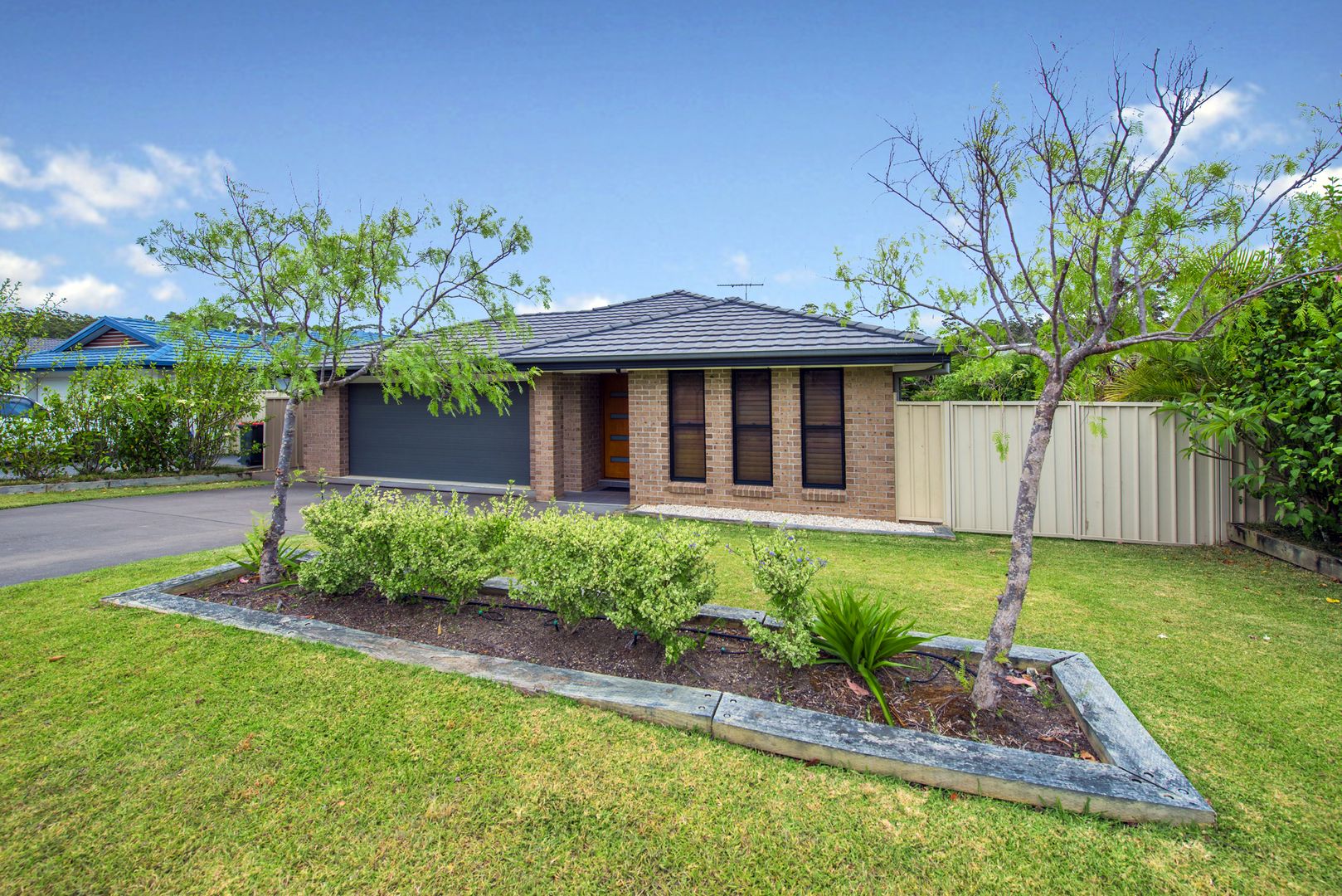 10 Admiralty Drive, Safety Beach NSW 2456