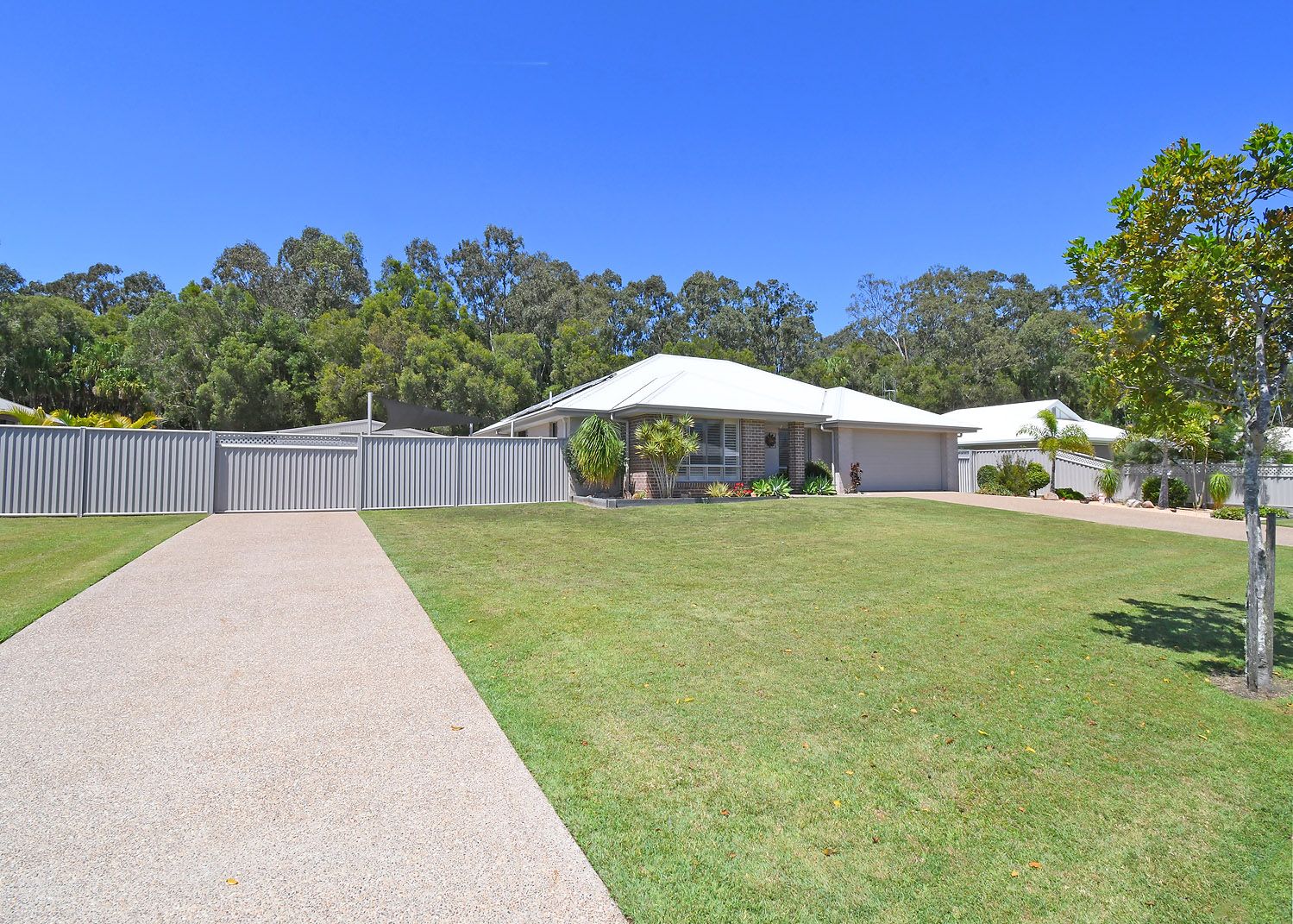 22 Waters Edge Drive, Craignish QLD 4655, Image 2